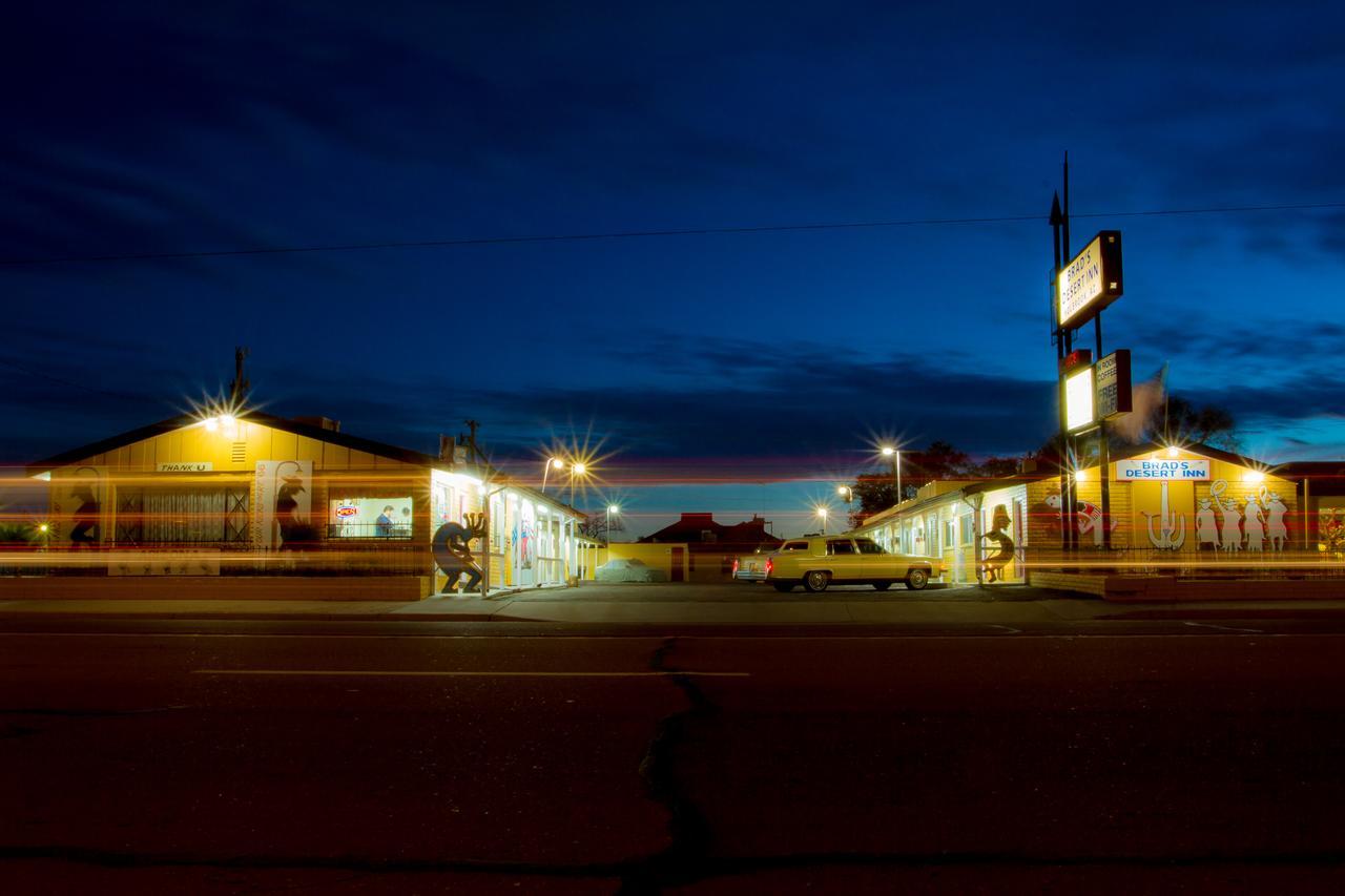 Brad'S Desert Inn Holbrook Exterior foto