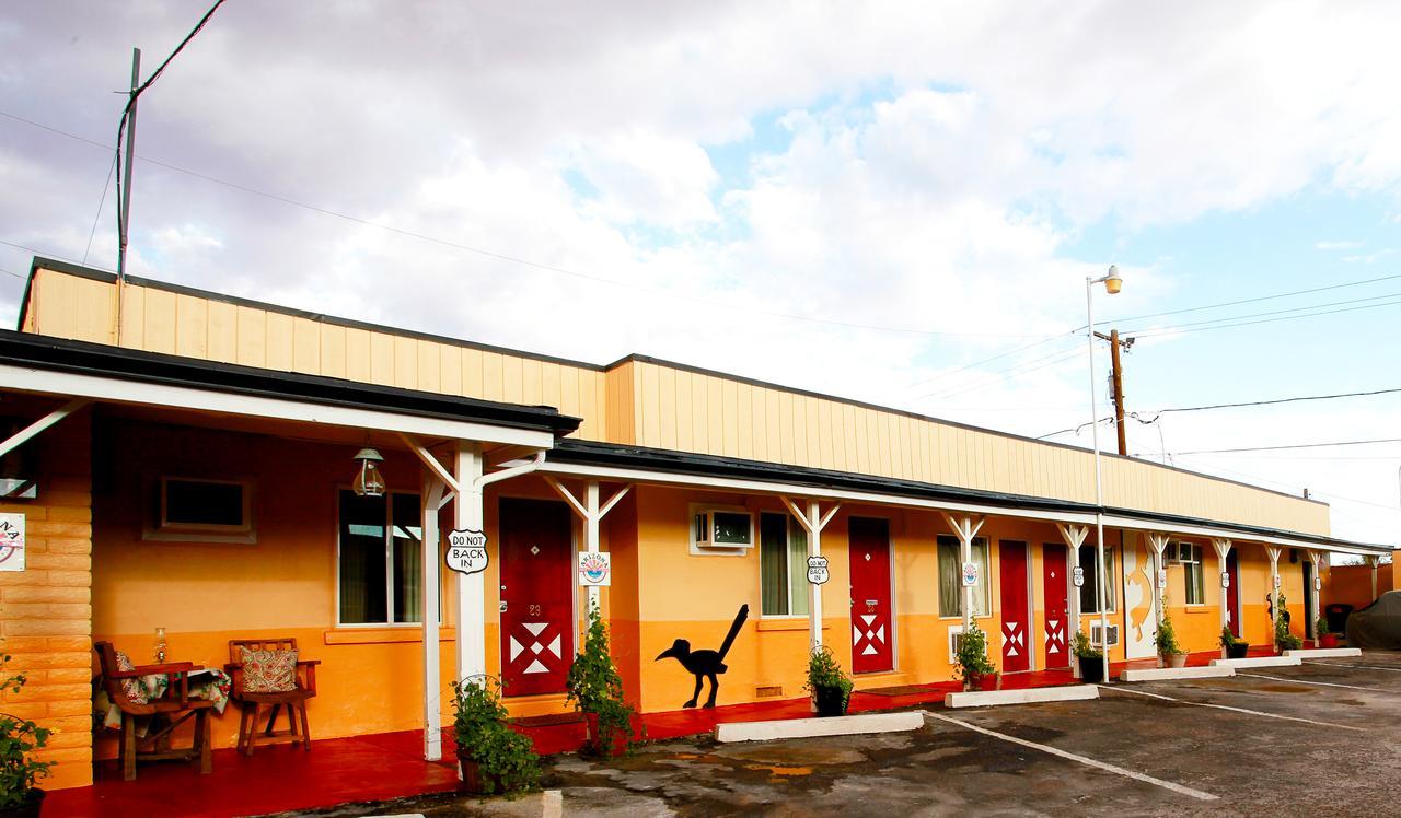 Brad'S Desert Inn Holbrook Exterior foto